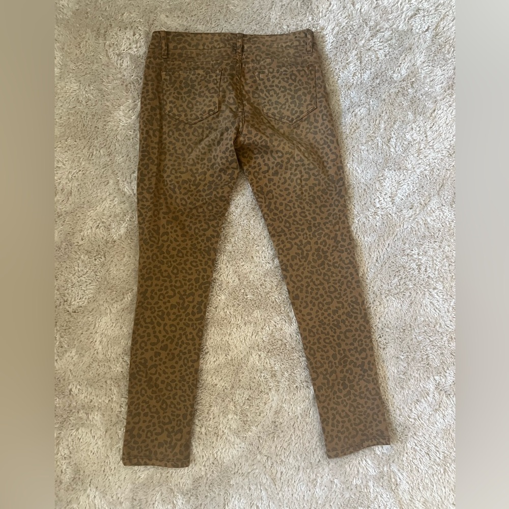 Leopard print jeans